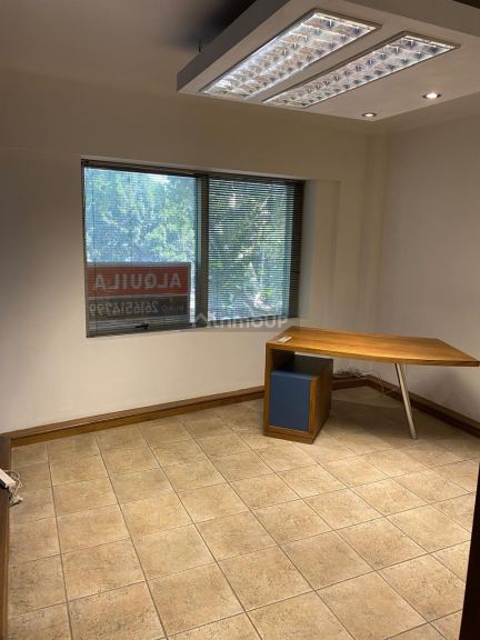 Oficina en Alquiler en Capital, Mendoza