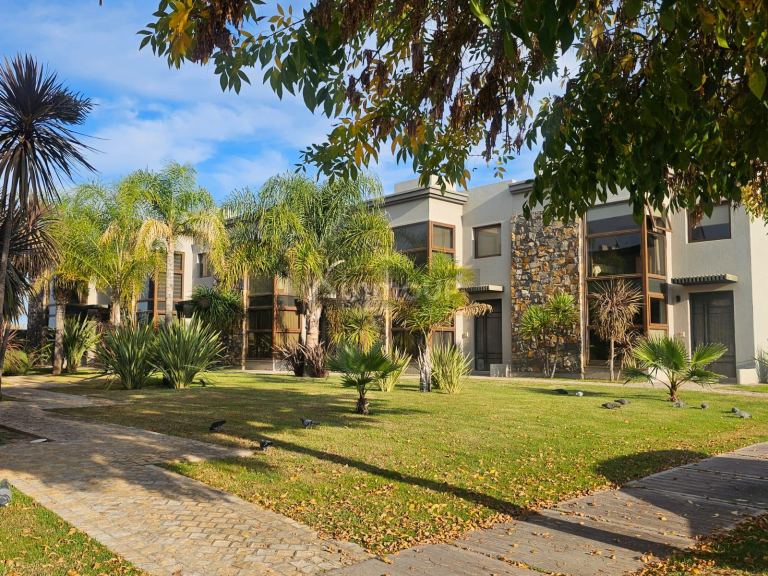 Duplex en Venta en Lujan de Cuyo, Mendoza