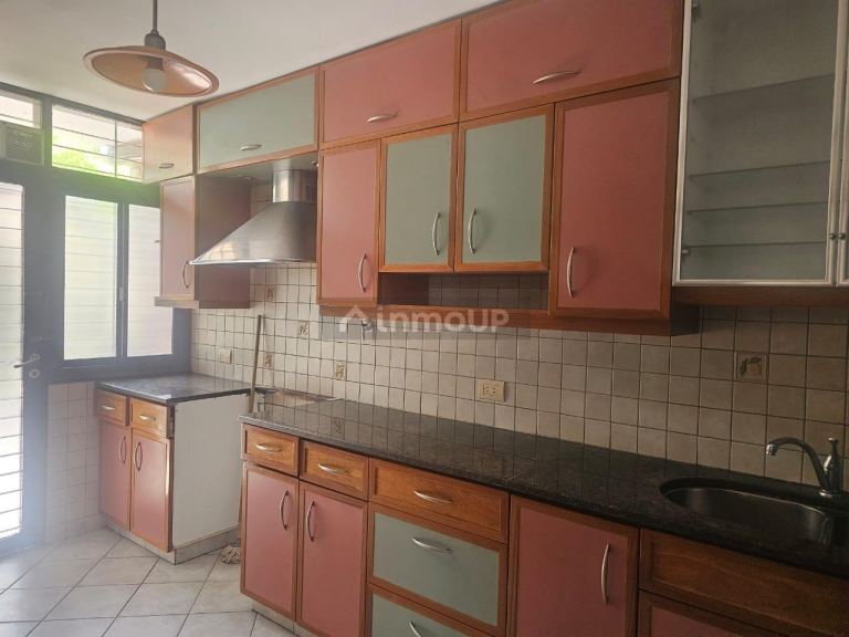 Casa en Alquiler en Capital, Mendoza