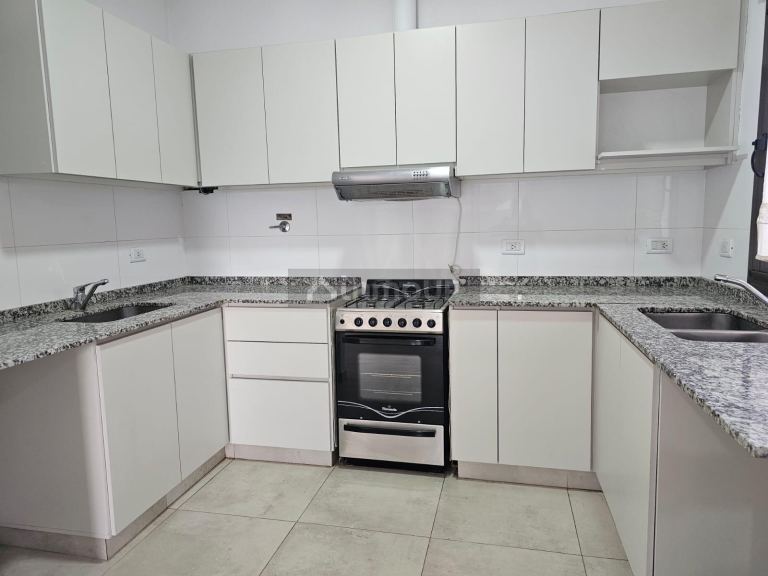 Casa en Alquiler en Maipu, Mendoza - USD 900 | Inmoup - 8