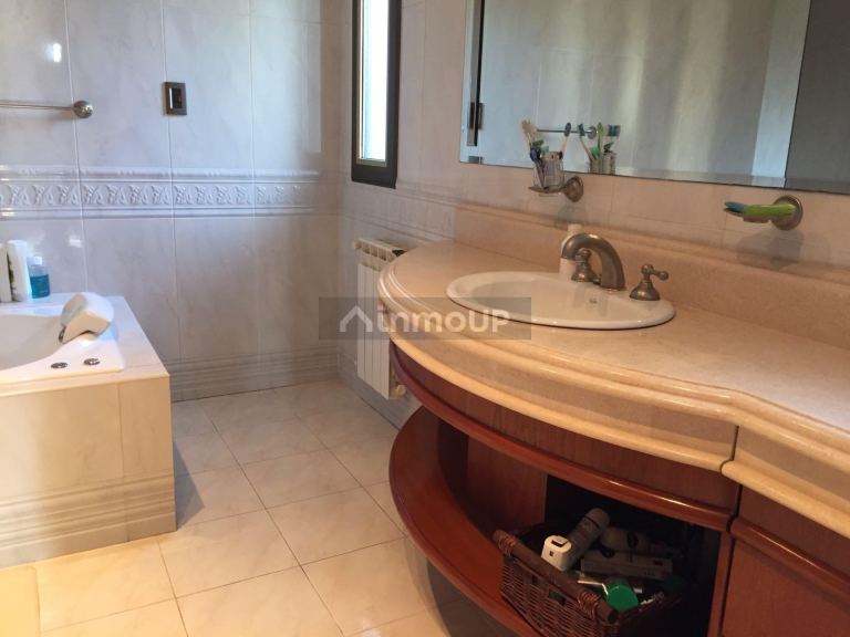 Casa en Venta en Chacras de Coria, Mendoza