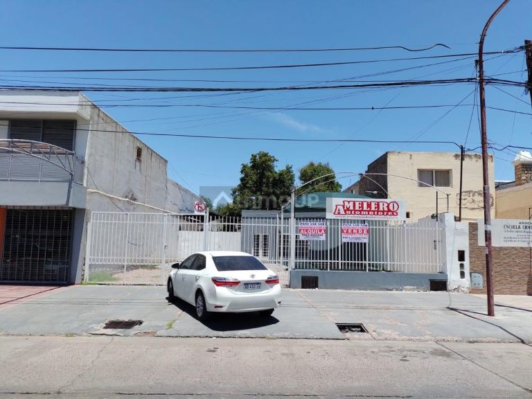 Local Comercial en Venta en San Martin, Mendoza
