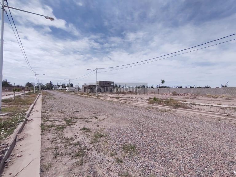 Lote en Venta en Maipu, Mendoza
