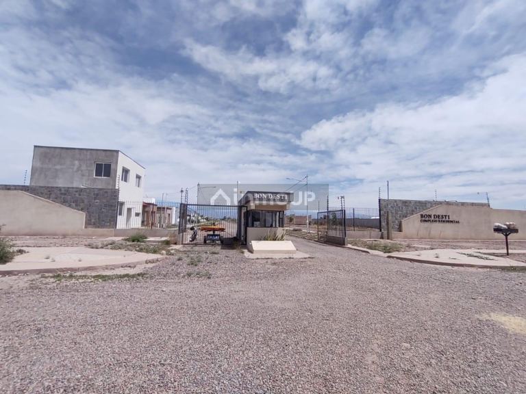 Lote en Venta en Maipu, Mendoza