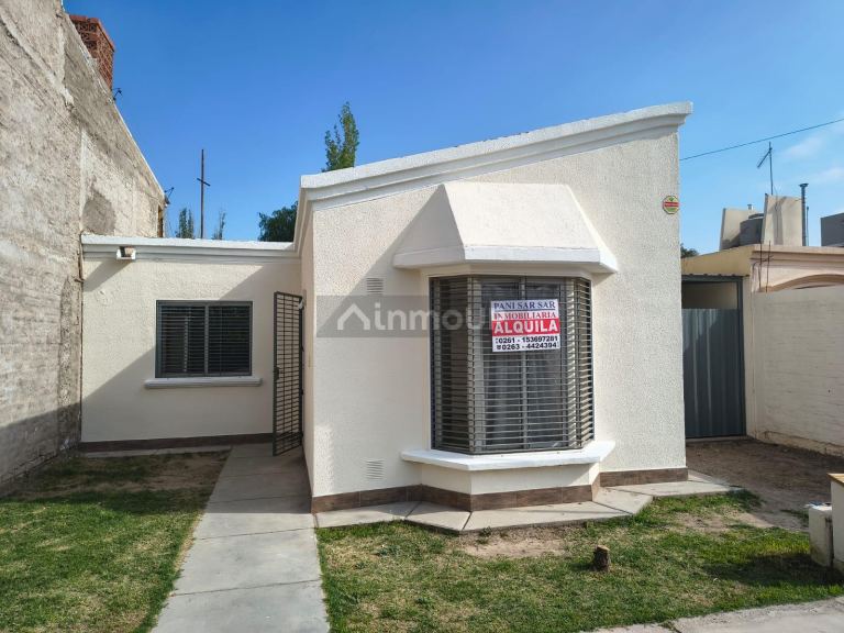 Casa en Alquiler en San Martin, Mendoza