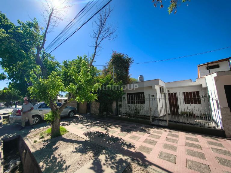 Casa en Venta en San Martin, Mendoza