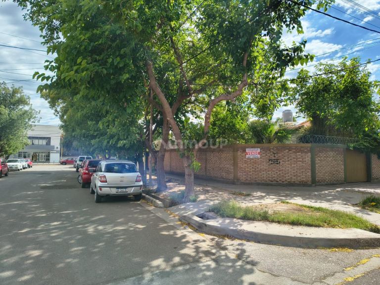 Casa en Venta en San Martin, Mendoza
