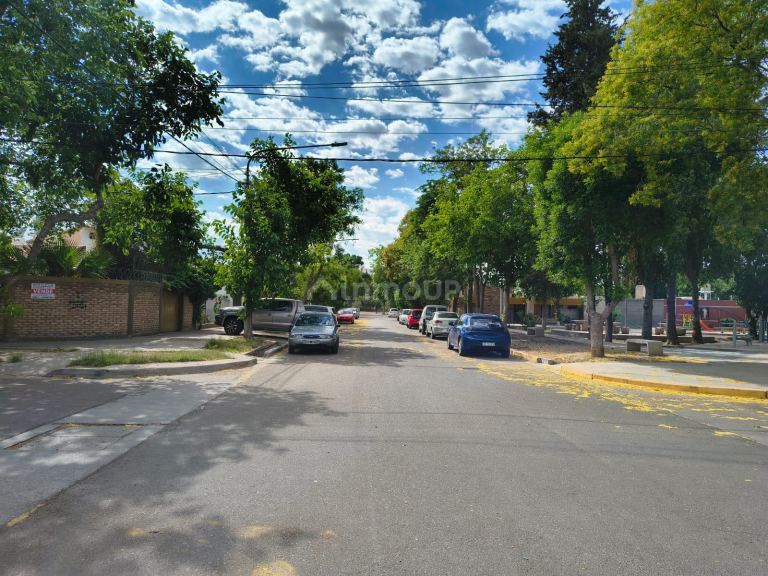 Casa en Venta en San Martin, Mendoza