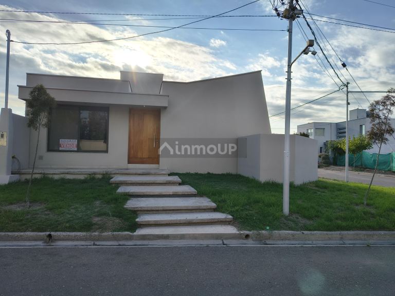 Casa en Venta en Maipu, Mendoza