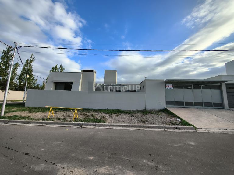 Casa en Venta en Maipu, Mendoza