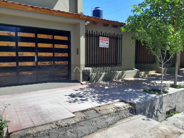 Casa en Alquiler en Maipu, Mendoza