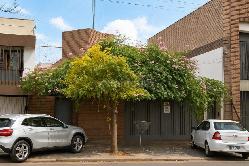 Casa en Venta en Capital, Mendoza