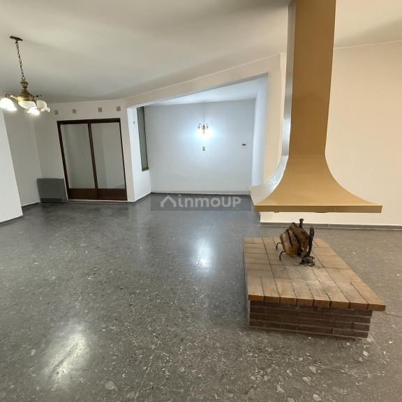Casa en Alquiler en Capital, Mendoza