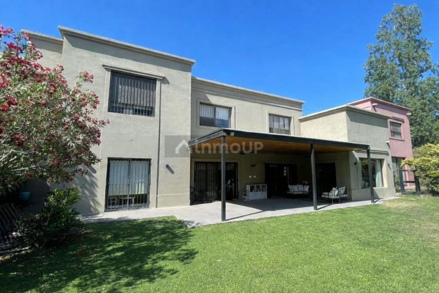 Casa en Venta en Guaymallen, Mendoza