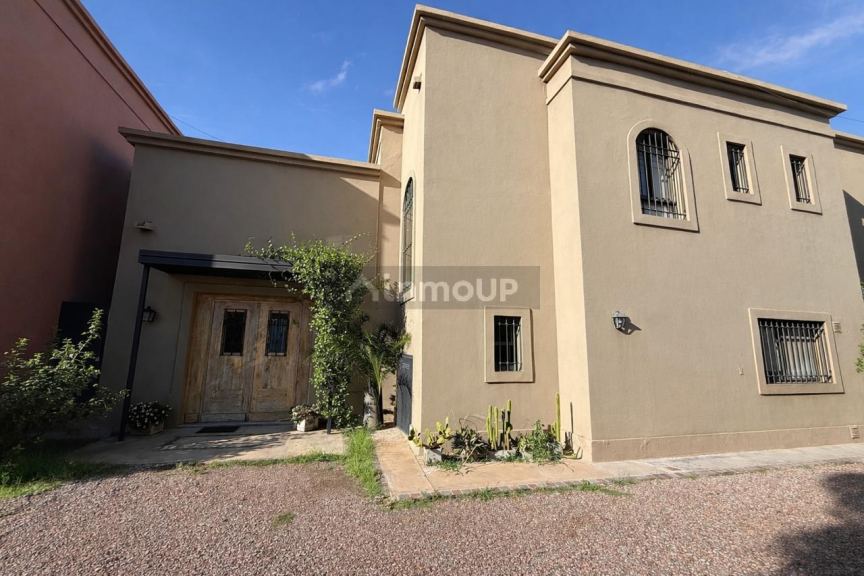 Casa en Venta en Guaymallen, Mendoza