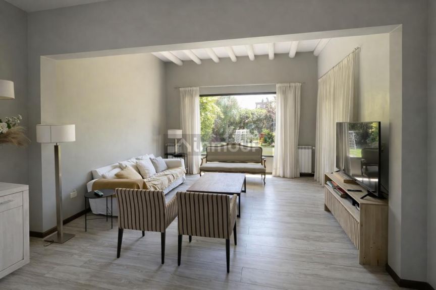 Casa en Venta en Guaymallen, Mendoza