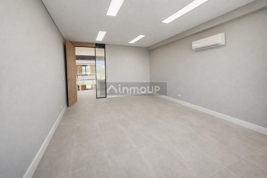 Oficina en Venta en Maipu, Mendoza