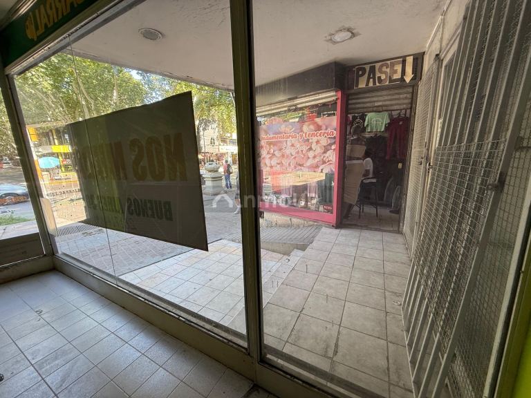 Local Comercial en Venta en Capital, Mendoza