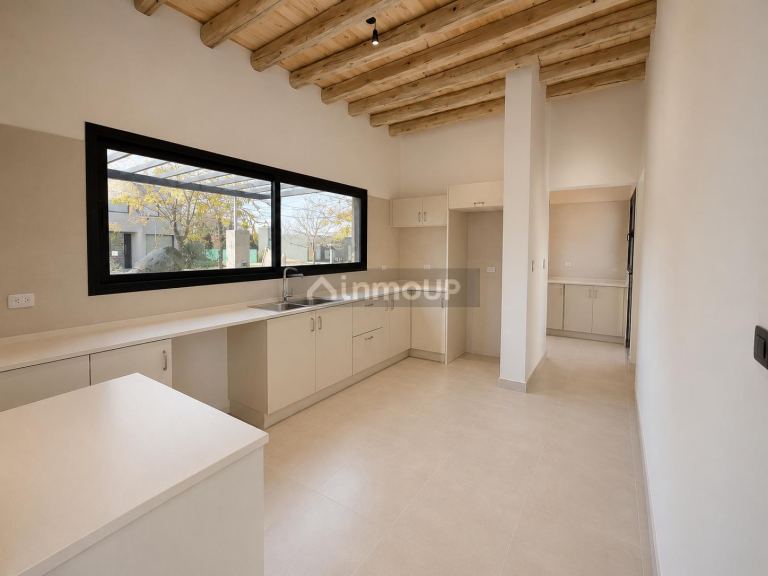 Casa en Venta en Lujan de Cuyo, Mendoza - USD 190.000 | Inmoup - 7