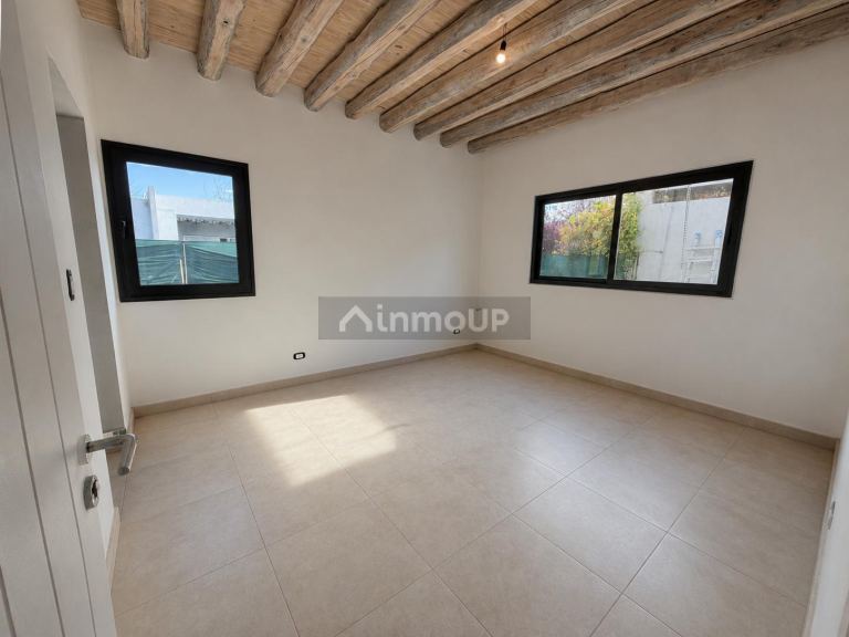 Casa en Venta en Lujan de Cuyo, Mendoza - USD 190.000 | Inmoup - 10