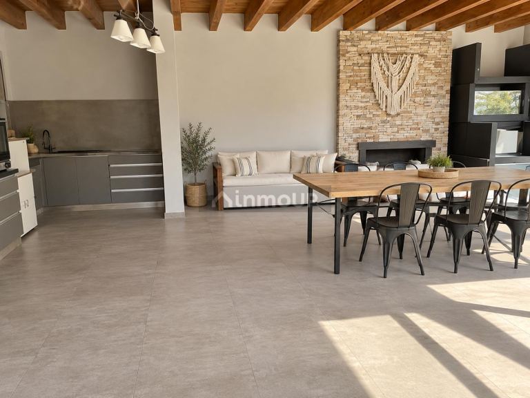 Casa en Venta en Lujan de Cuyo, Mendoza - USD 380.000 | Inmoup - 13