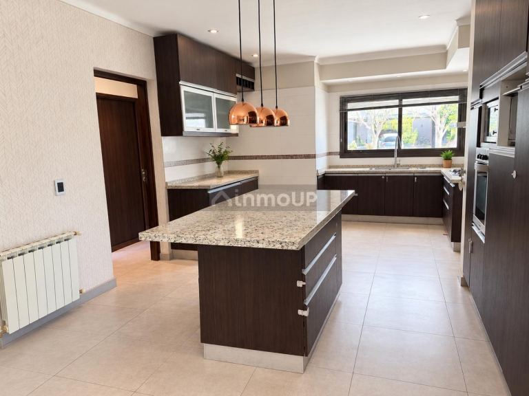 Casa en Venta en Lujan de Cuyo, Mendoza - USD 380.000 | Inmoup - 6