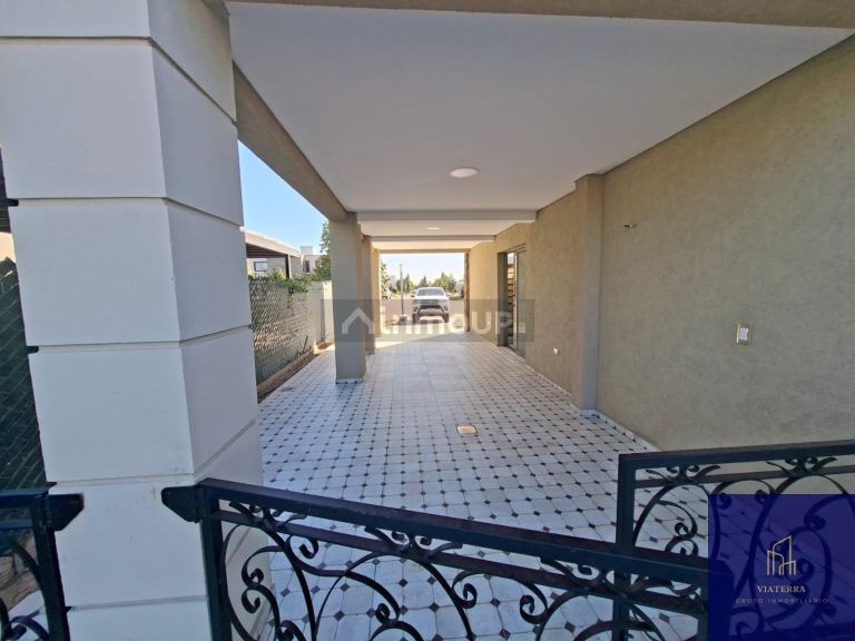 Casa en Venta en Guaymallen, Mendoza