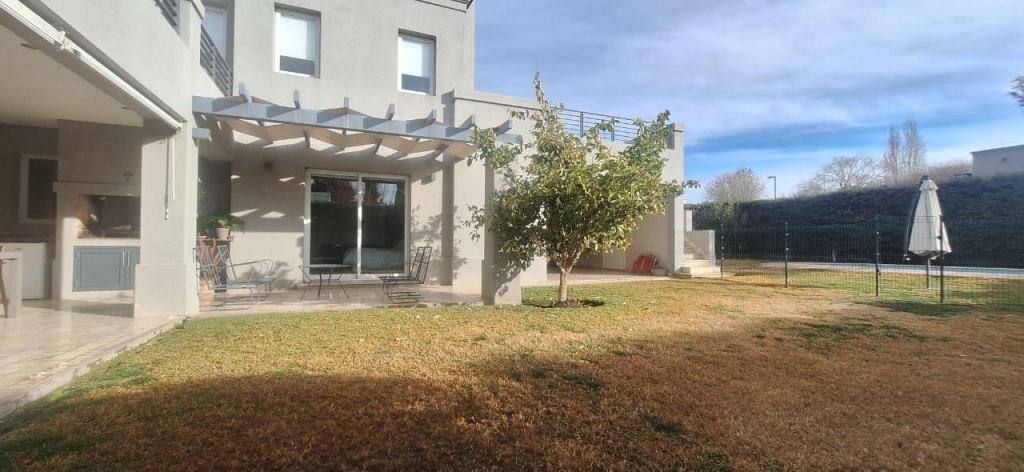 Casa en Venta en Lujan de Cuyo, Mendoza