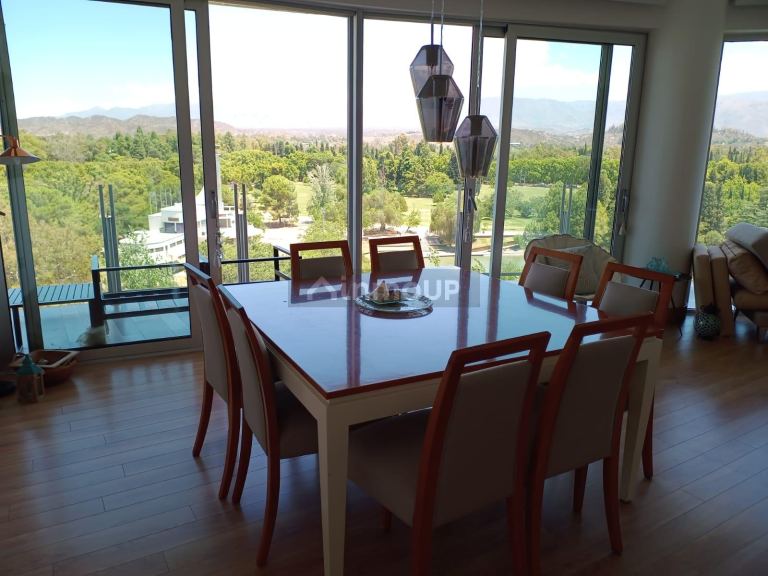 Departamento en Venta en Capital, Mendoza