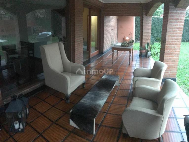 Casa en Venta en Yerba Buena, Tucuman