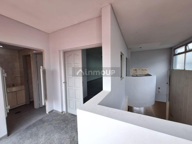 Local Comercial en Alquiler en S.M. de Tucumán, Tucuman