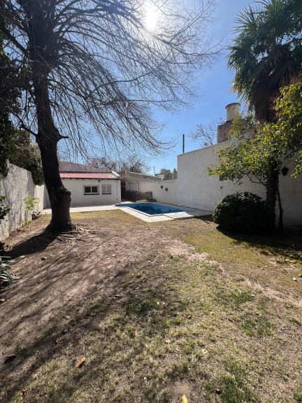 Casa en Alquiler en Capital, Mendoza