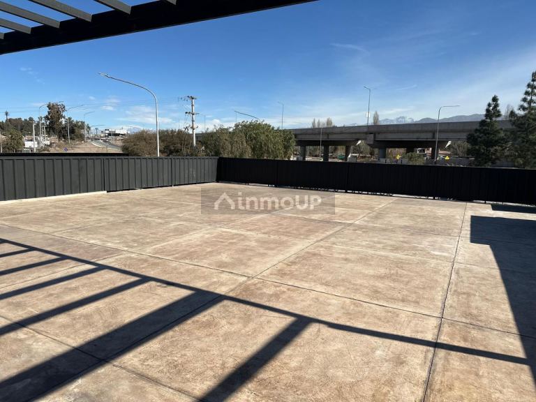 Local Comercial en Alquiler en Lujan de Cuyo, Mendoza