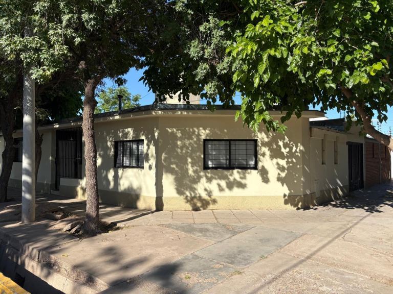 Casa en Alquiler en Godoy Cruz, Mendoza