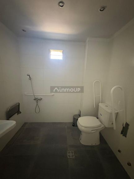 Local Comercial en Alquiler en Godoy Cruz, Mendoza