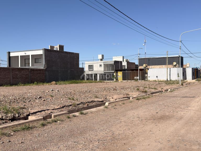Lote en Venta en Maipu, Mendoza