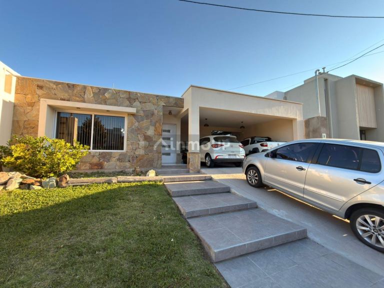 Casa en Venta en Maipu, Mendoza