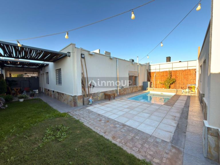 Casa en Venta en Maipu, Mendoza