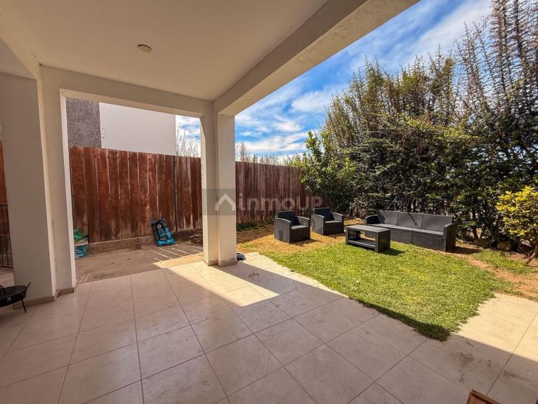 Duplex en Venta en Lujan de Cuyo, Mendoza - USD 138.000 | Inmoup - 24