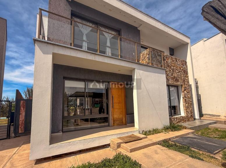 Casa en Venta en Lujan de Cuyo, Mendoza