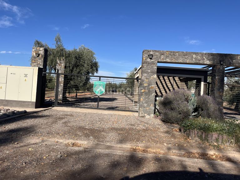 Lote en Venta en Maipu, Mendoza