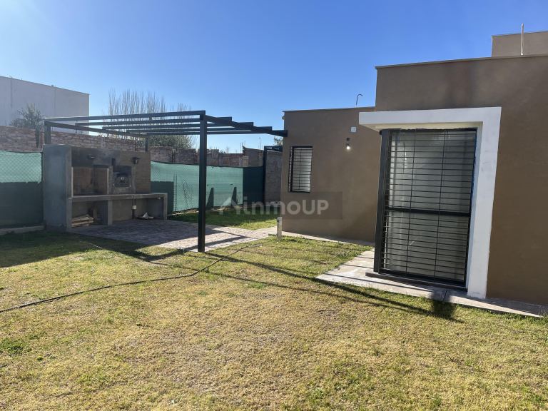 Casa en Alquiler en Maipu, Mendoza
