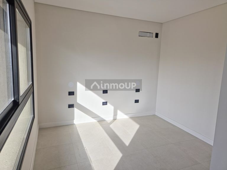 Casa en Venta en Lujan de Cuyo, Mendoza - USD 298.000 | Inmoup - 12