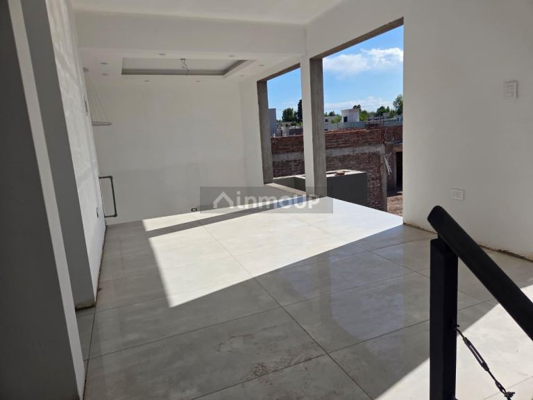 Casa en Venta en Maipu, Mendoza