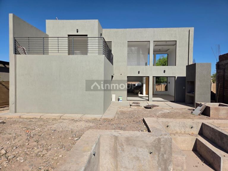 Casa en Venta en Maipu, Mendoza