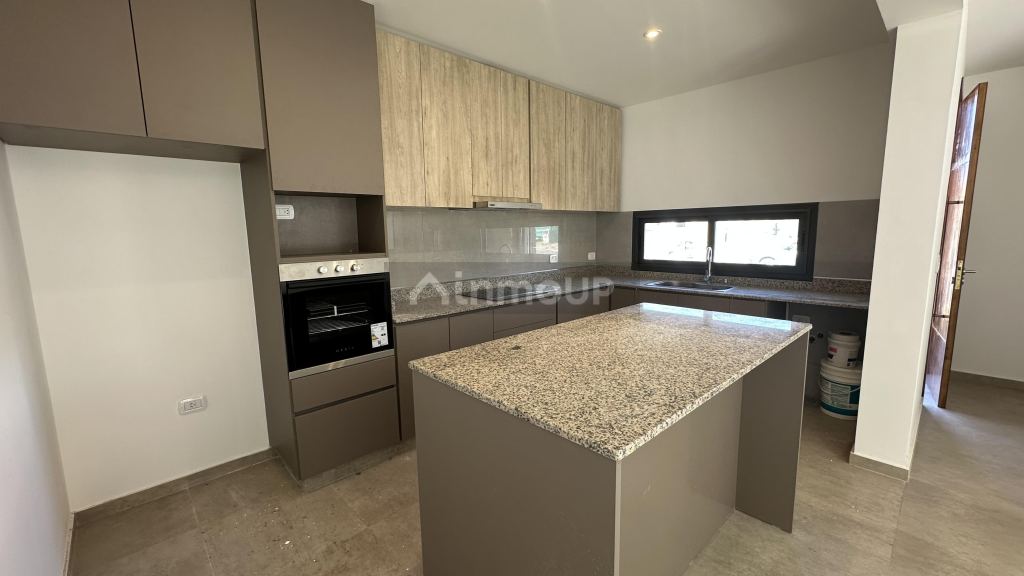 Casa en Venta en Maipu, Mendoza