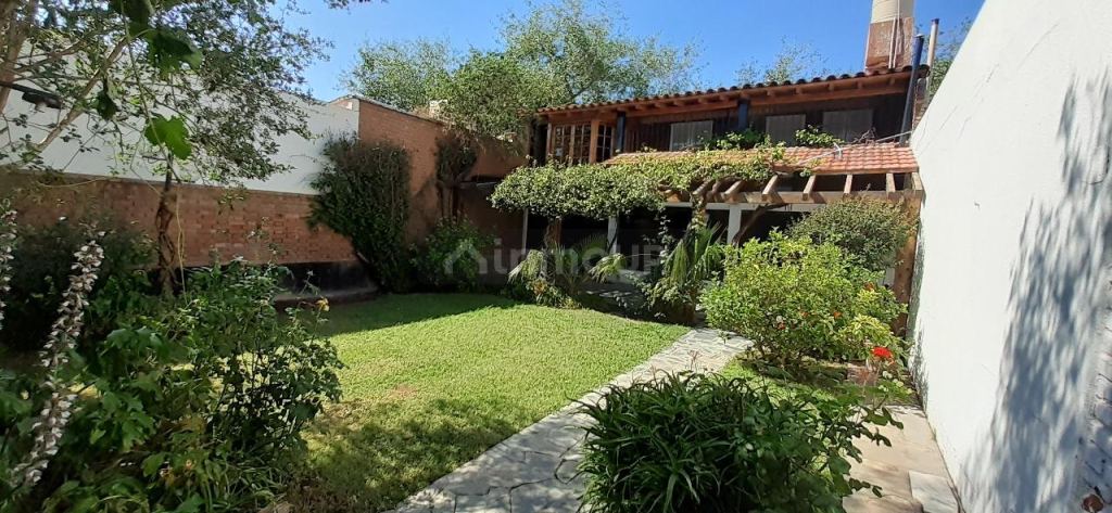 Casa en Venta en Capital, Mendoza