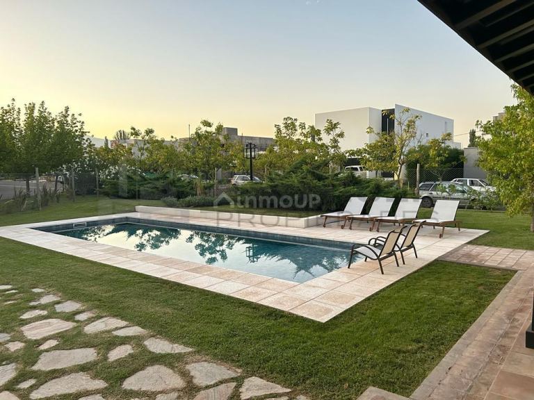 Casa en Venta en Lujan de Cuyo, Mendoza