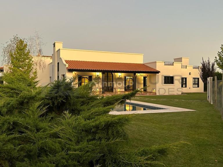 Casa en Venta en Lujan de Cuyo, Mendoza