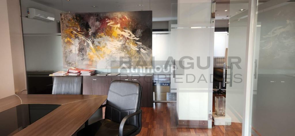 Oficina en Venta en Capital, Mendoza